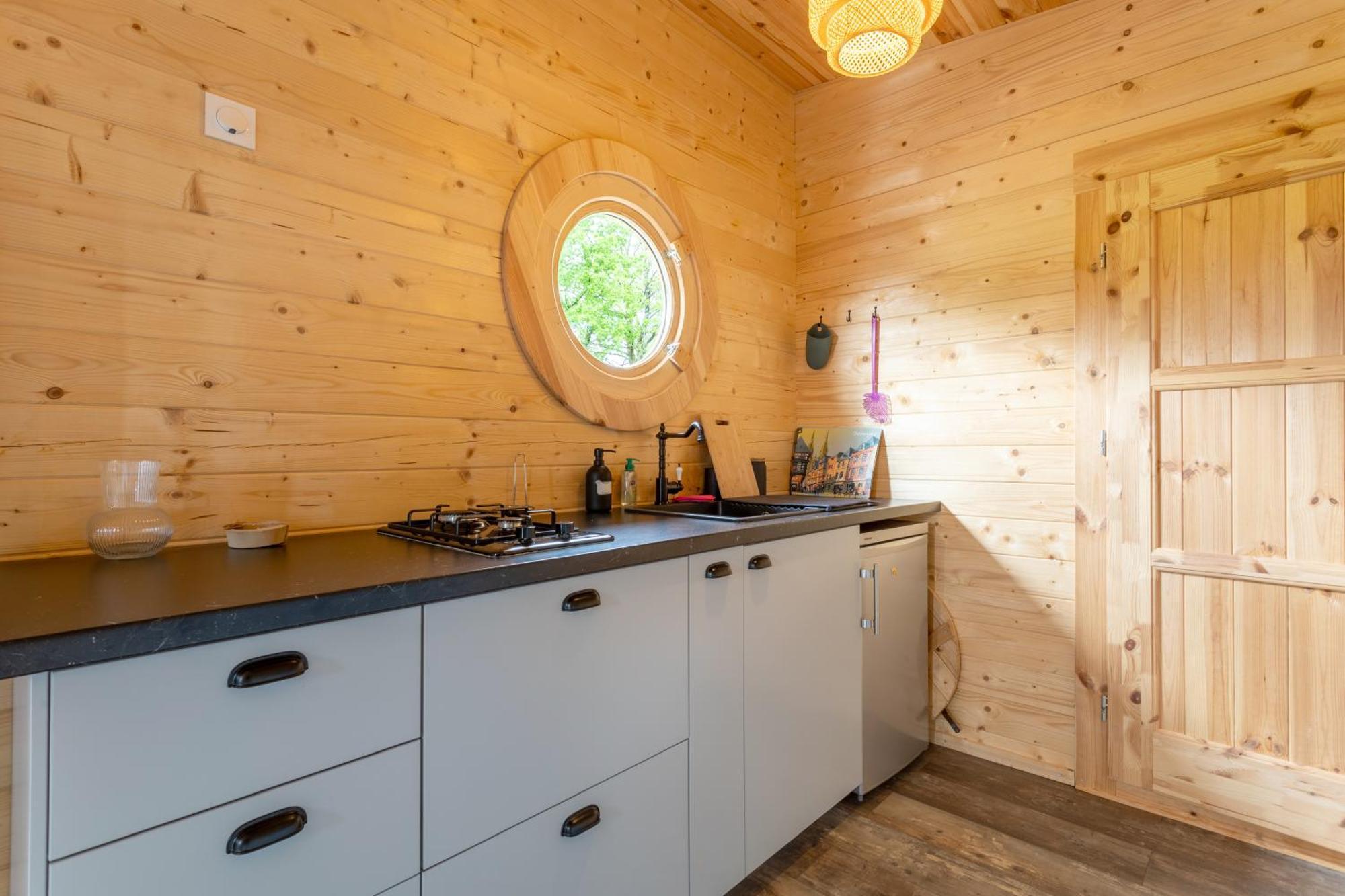 Chalet 4 Pers Landeleau 2Kms Canal Eksteriør bilde