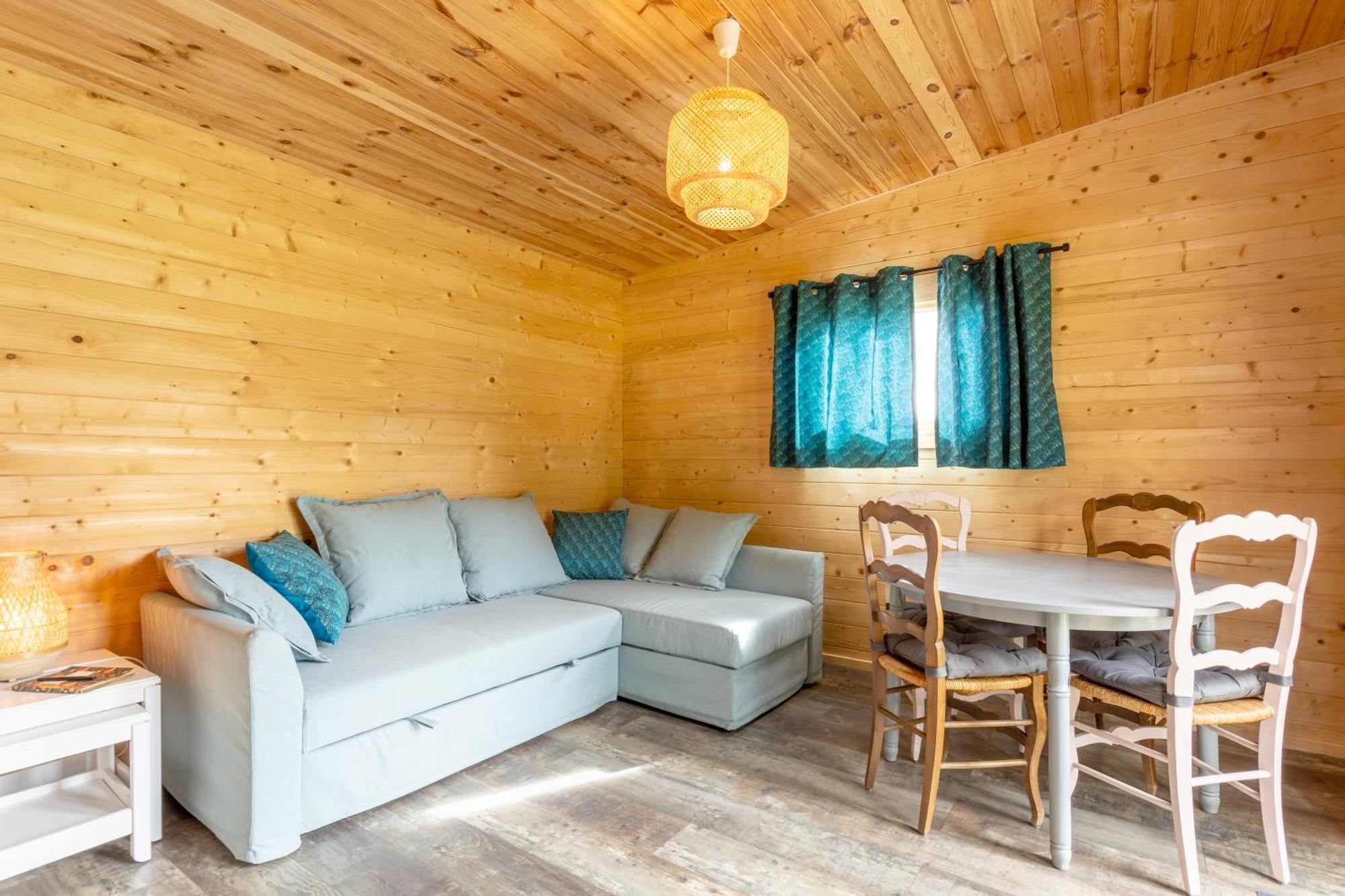 Chalet 4 Pers Landeleau 2Kms Canal Eksteriør bilde