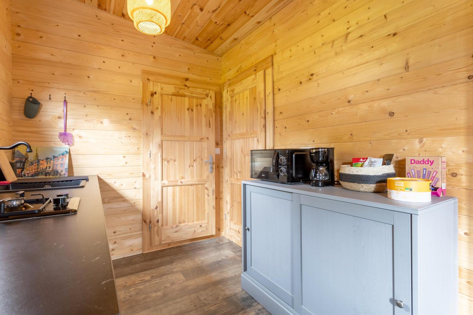 Chalet 4 Pers Landeleau 2Kms Canal Eksteriør bilde