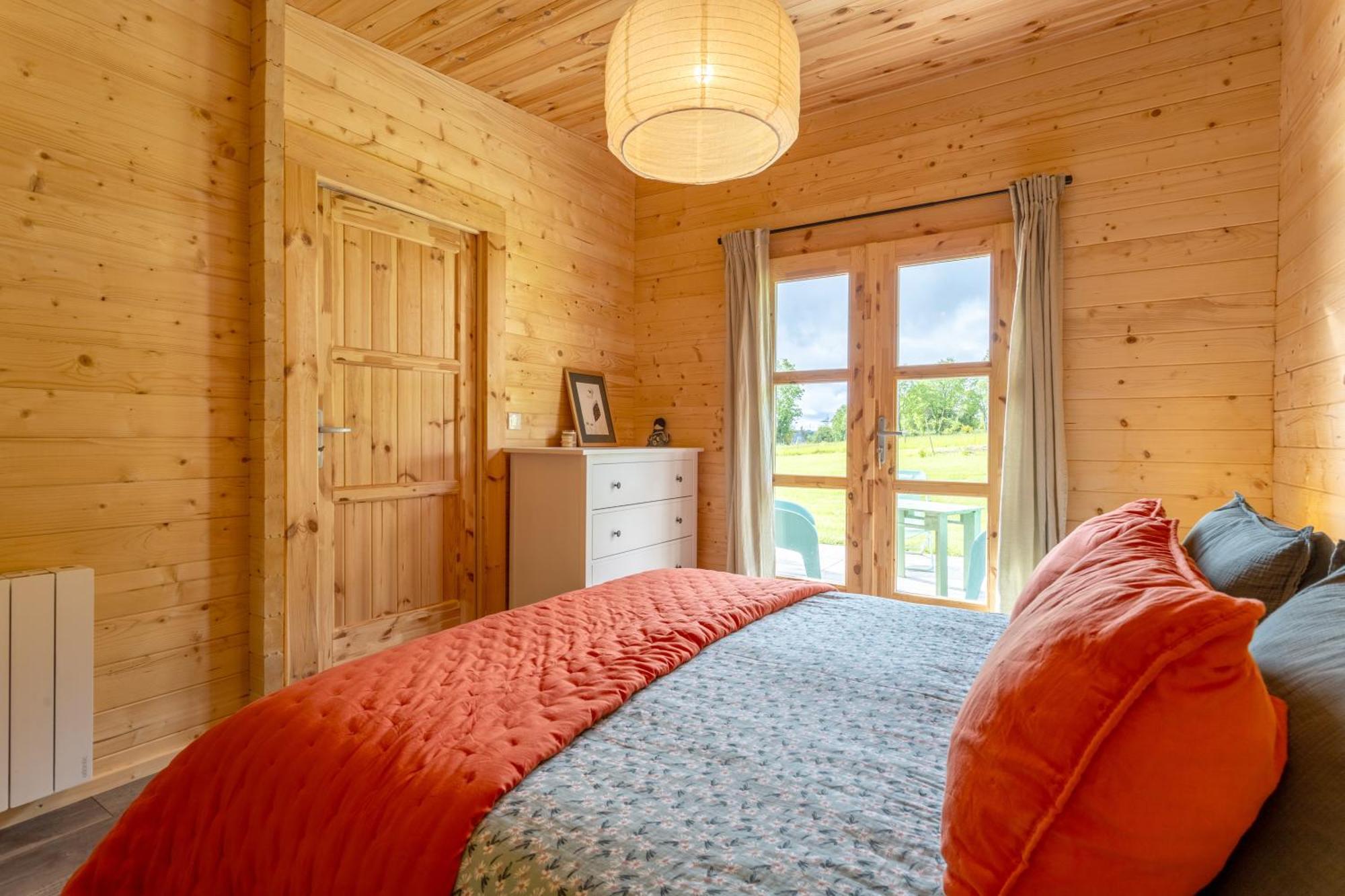 Chalet 4 Pers Landeleau 2Kms Canal Eksteriør bilde